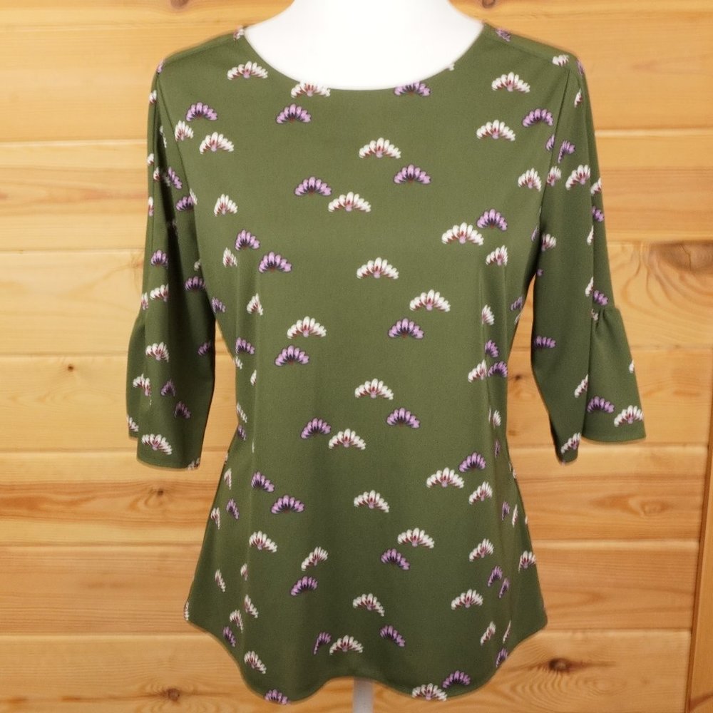 Ann Taylor Dark Green with Purple Detail Keyhole Back‎ Top Size Medium